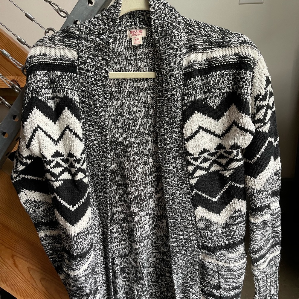Mossimo cardigan. Lightly worn.